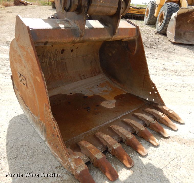 image for item GC9929 Case CX460  excavator