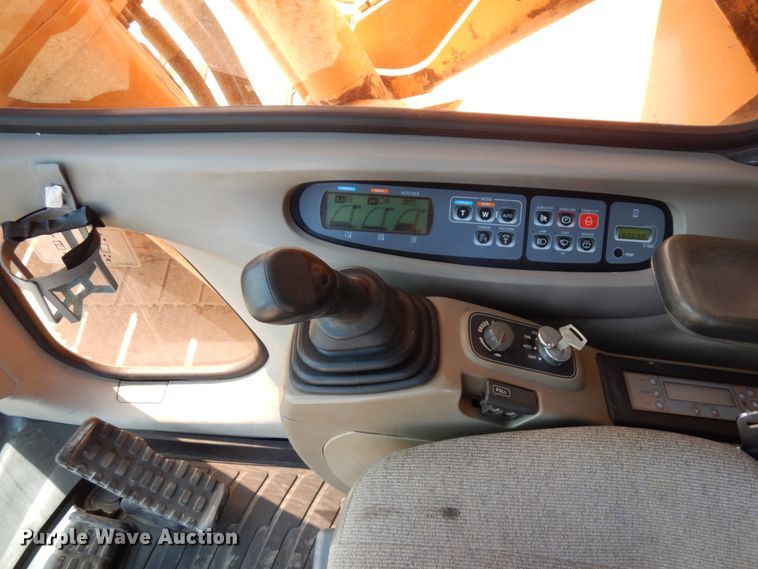 image for item GC9929 Case CX460  excavator