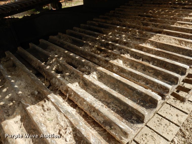 image for item GC9929 Case CX460  excavator