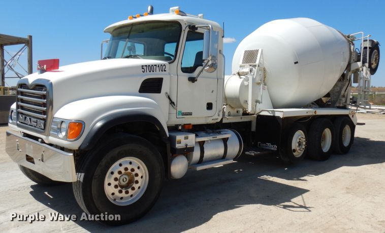 image for item GC9931 2007 Mack CV513  ready mix truck