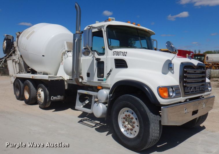 image for item GC9931 2007 Mack CV513  ready mix truck