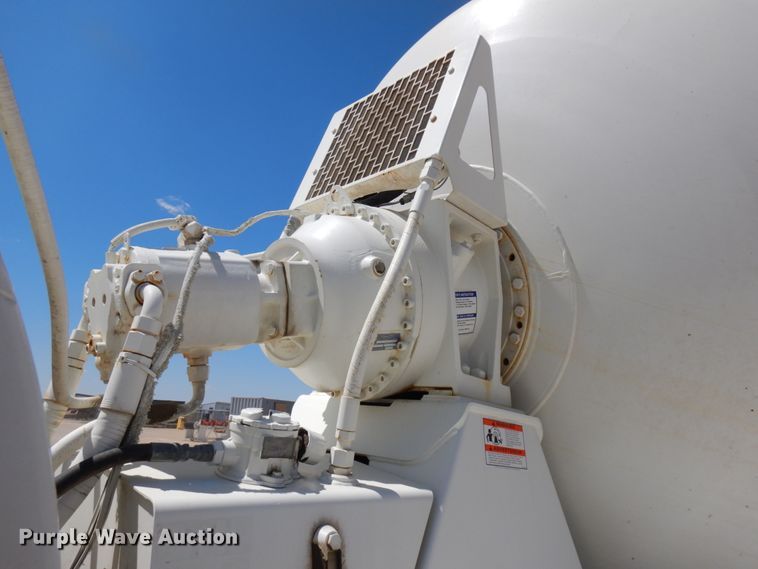 image for item GC9931 2007 Mack CV513  ready mix truck