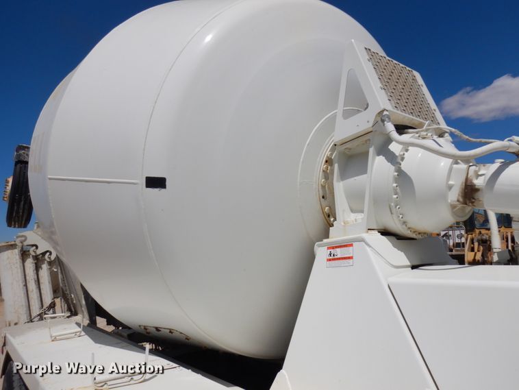 image for item GC9931 2007 Mack CV513  ready mix truck