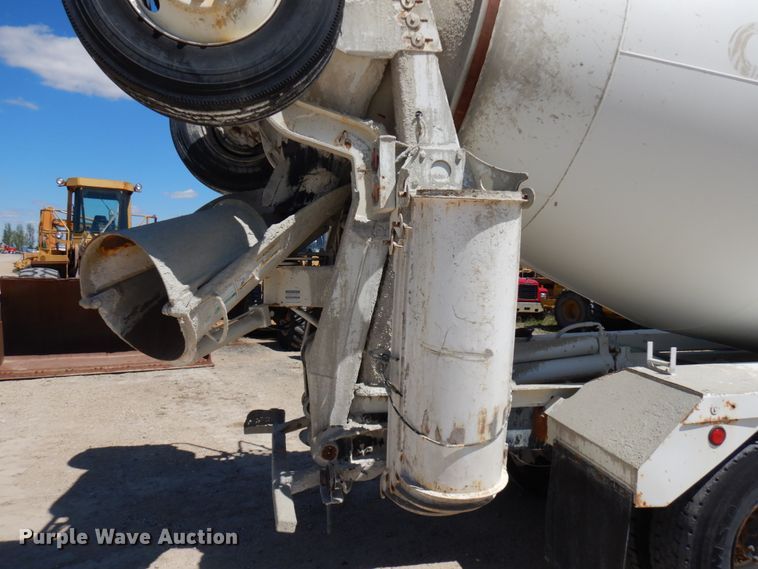 image for item GC9931 2007 Mack CV513  ready mix truck