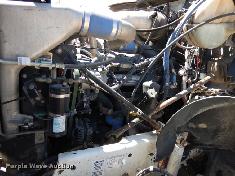 image for item GC9931 2007 Mack CV513  ready mix truck