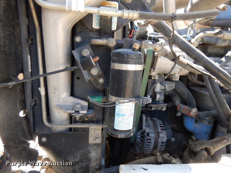 image for item GC9931 2007 Mack CV513  ready mix truck