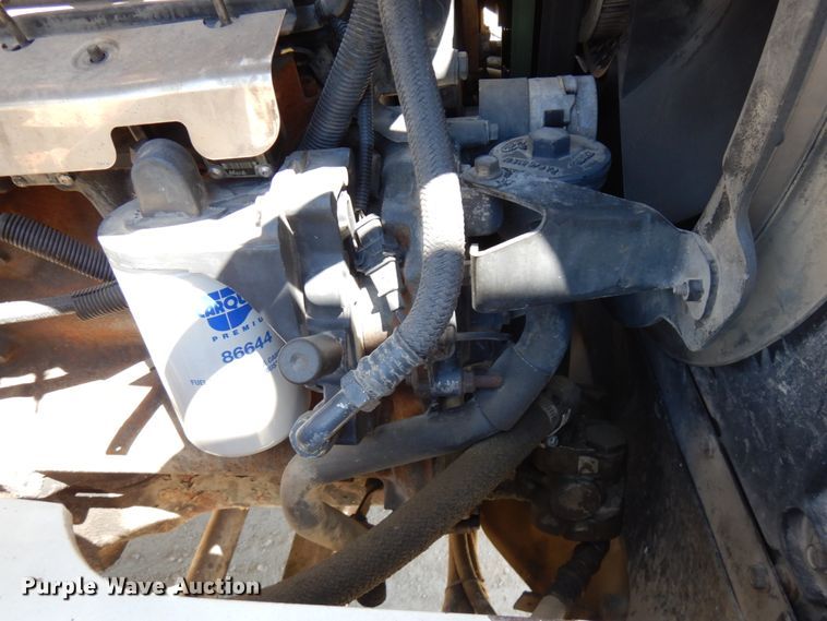 image for item GC9931 2007 Mack CV513  ready mix truck