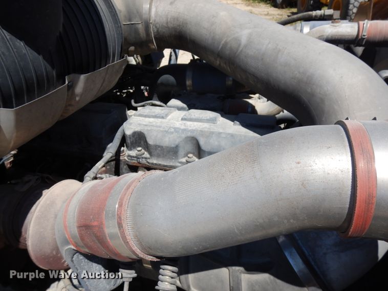 image for item GC9931 2007 Mack CV513  ready mix truck