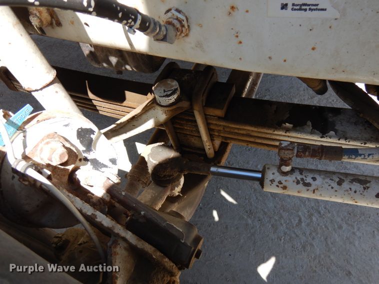 image for item GC9931 2007 Mack CV513  ready mix truck