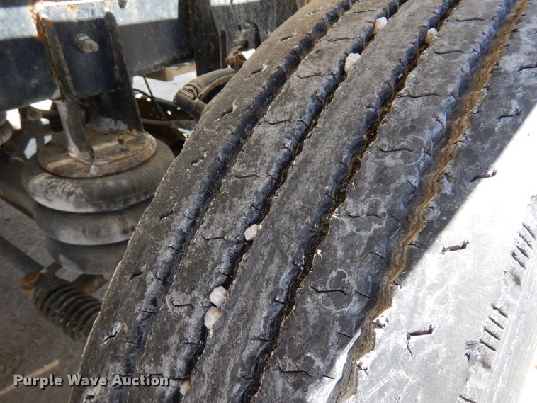 image for item GC9931 2007 Mack CV513  ready mix truck