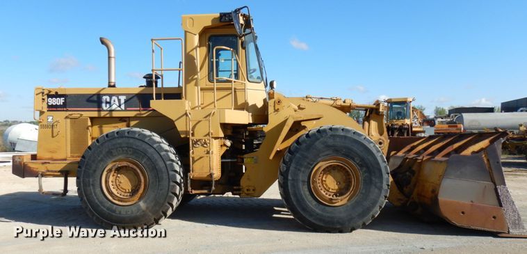 image for item GC9933 1993 Caterpillar 980F  wheel loader