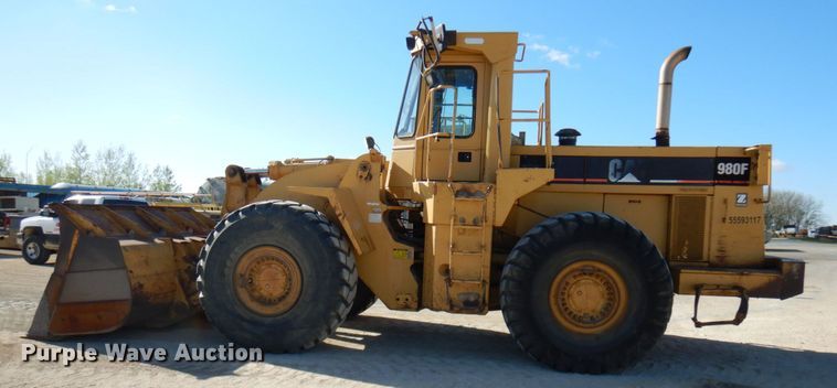 image for item GC9933 1993 Caterpillar 980F  wheel loader