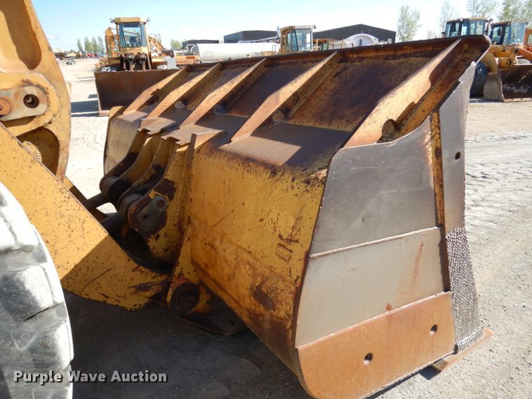 image for item GC9933 1993 Caterpillar 980F  wheel loader