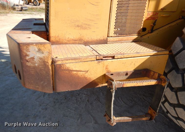 image for item GC9933 1993 Caterpillar 980F  wheel loader