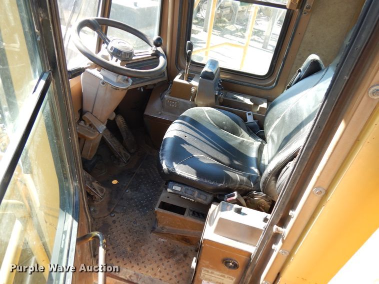 image for item GC9933 1993 Caterpillar 980F  wheel loader