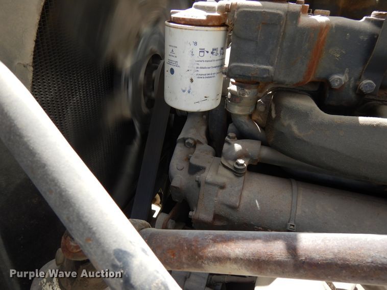 image for item GC9935 2000 Mack RD690S  dump truck