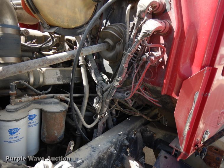 image for item GC9935 2000 Mack RD690S  dump truck