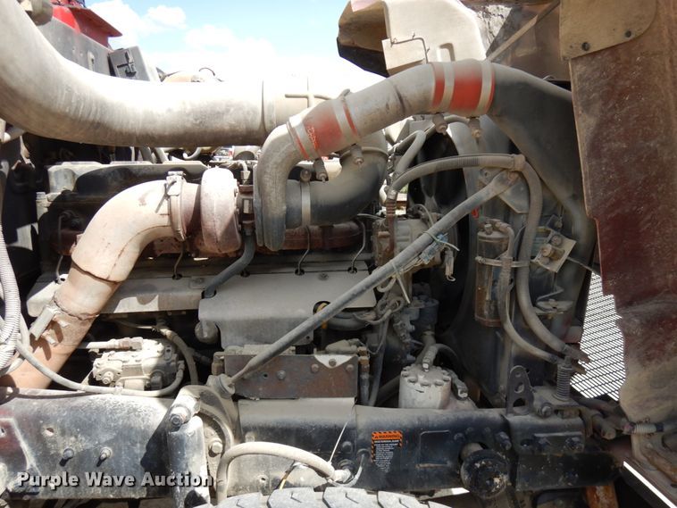 image for item GC9935 2000 Mack RD690S  dump truck