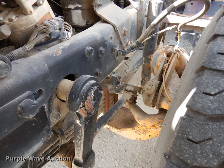 image for item GC9935 2000 Mack RD690S  dump truck