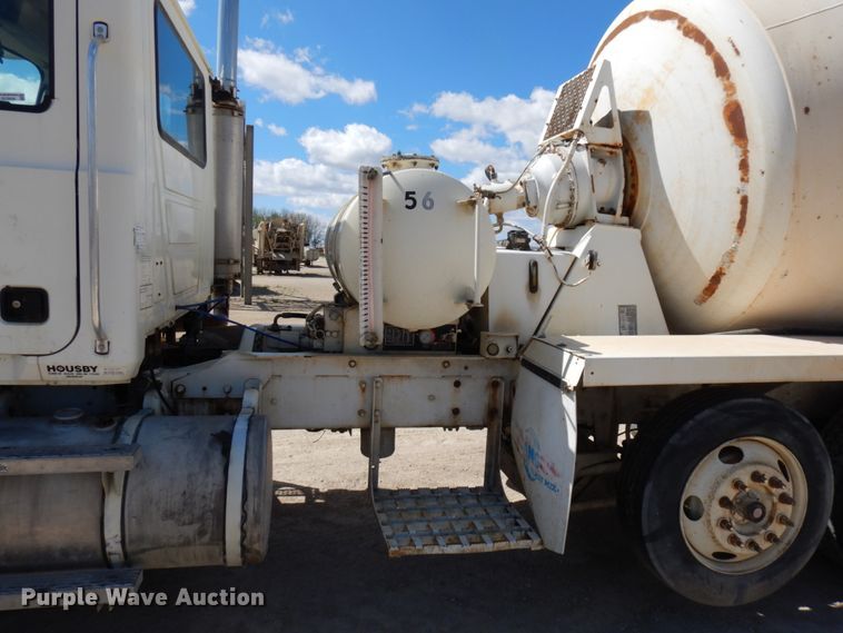 image for item GC9936 2007 Mack CV513  ready mix truck