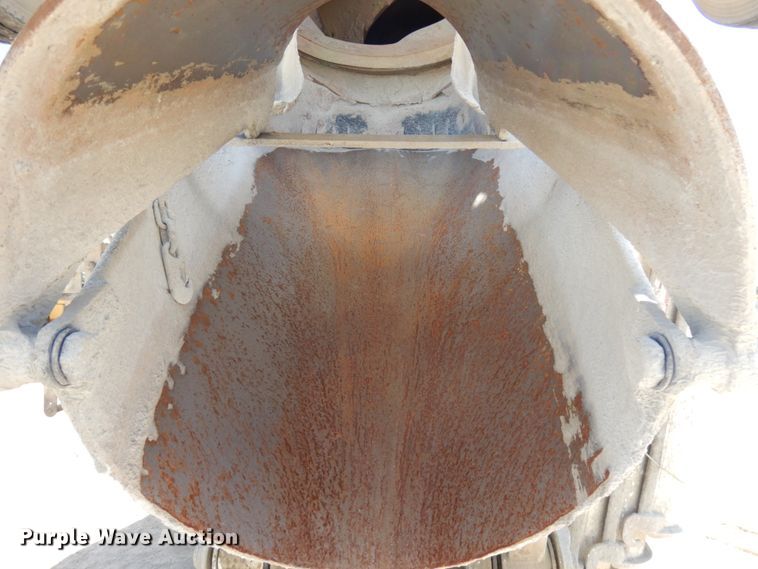 image for item GC9936 2007 Mack CV513  ready mix truck