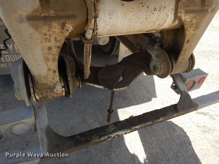 image for item GC9936 2007 Mack CV513  ready mix truck