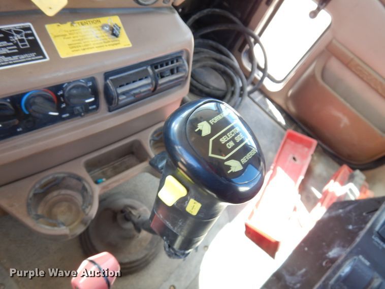 image for item GC9936 2007 Mack CV513  ready mix truck