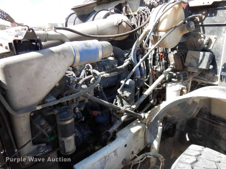 image for item GC9936 2007 Mack CV513  ready mix truck