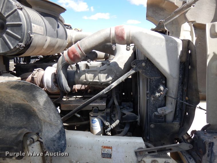 image for item GC9936 2007 Mack CV513  ready mix truck