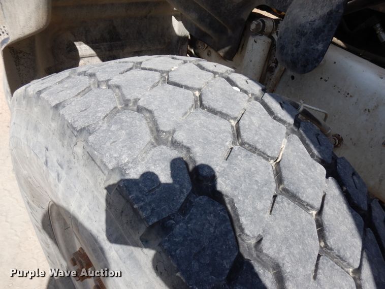 image for item GC9936 2007 Mack CV513  ready mix truck