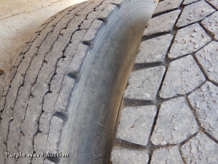 image for item GC9936 2007 Mack CV513  ready mix truck