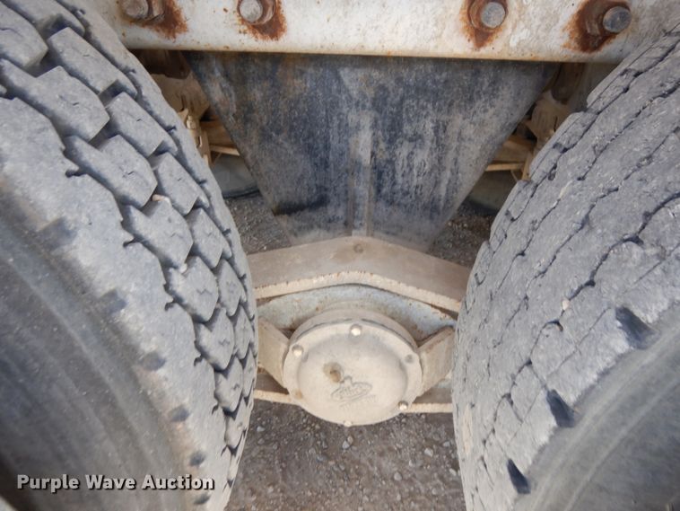 image for item GC9936 2007 Mack CV513  ready mix truck