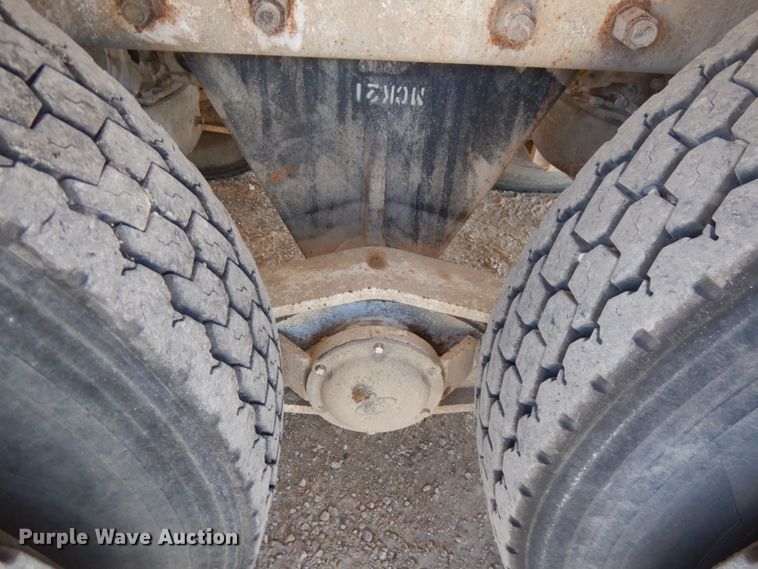 image for item GC9936 2007 Mack CV513  ready mix truck