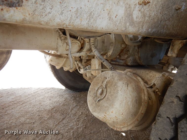 image for item GC9936 2007 Mack CV513  ready mix truck