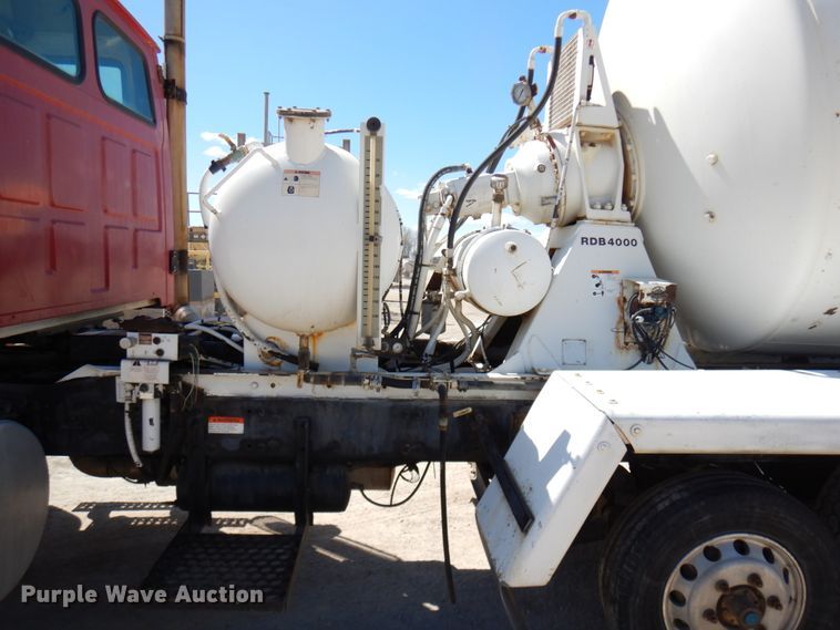 image for item GC9938 2007 Sterling L-Line  ready mix truck