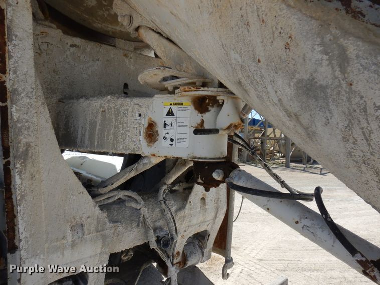 image for item GC9938 2007 Sterling L-Line  ready mix truck