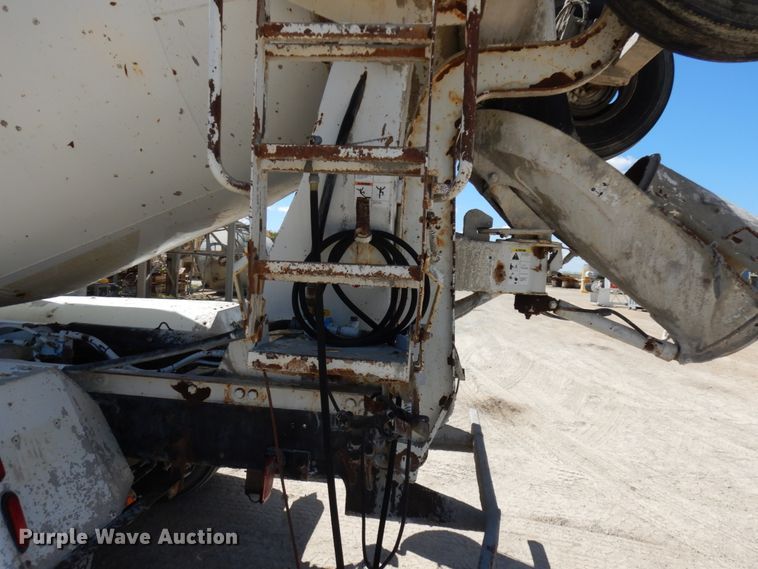 image for item GC9938 2007 Sterling L-Line  ready mix truck