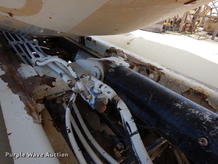 image for item GC9938 2007 Sterling L-Line  ready mix truck