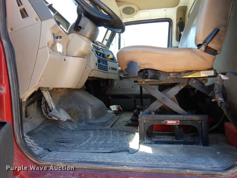 image for item GC9938 2007 Sterling L-Line  ready mix truck