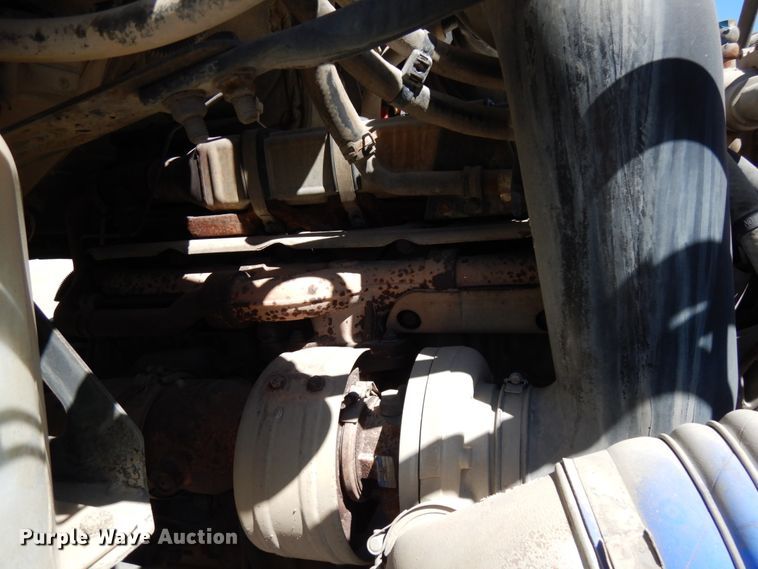 image for item GC9938 2007 Sterling L-Line  ready mix truck