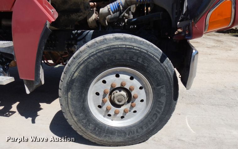 image for item GC9938 2007 Sterling L-Line  ready mix truck