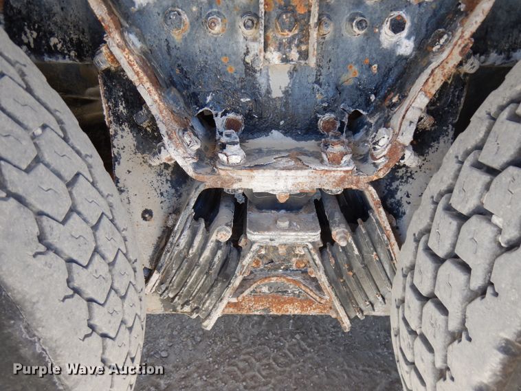 image for item GC9938 2007 Sterling L-Line  ready mix truck