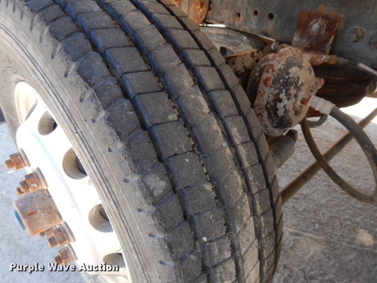 image for item GC9938 2007 Sterling L-Line  ready mix truck