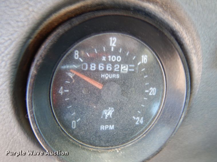 image for item GC9939 2000 Mack RD690S  ready mix truck