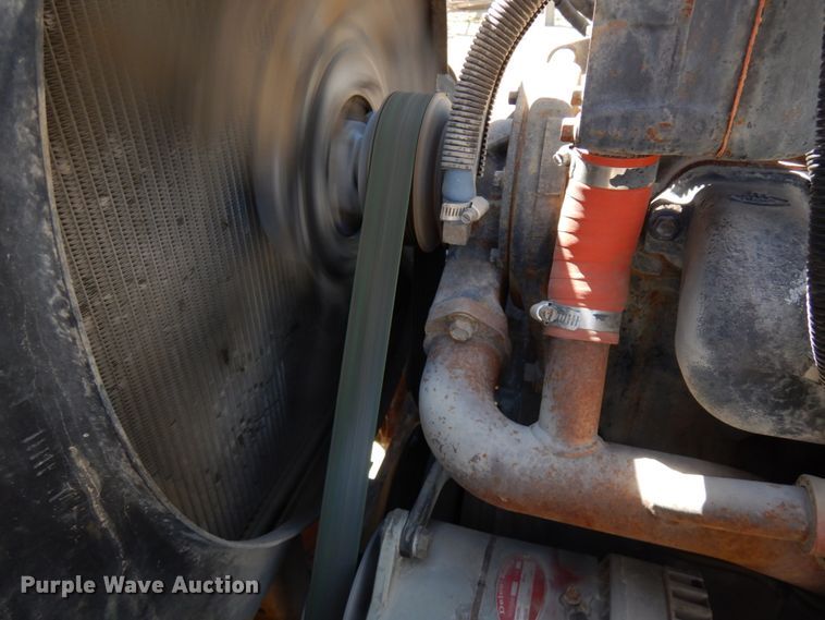 image for item GC9939 2000 Mack RD690S  ready mix truck