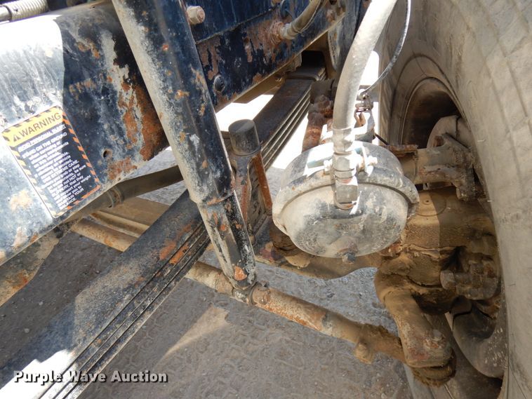 image for item GC9939 2000 Mack RD690S  ready mix truck