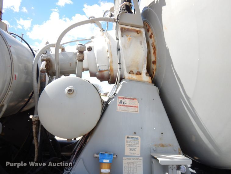 image for item GC9940 2005 Kenworth W900  ready mix truck