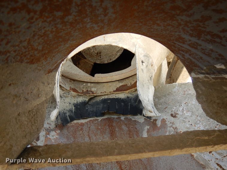 image for item GC9940 2005 Kenworth W900  ready mix truck