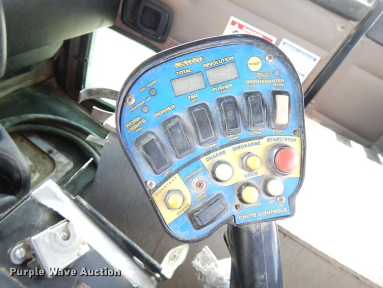 image for item GC9940 2005 Kenworth W900  ready mix truck