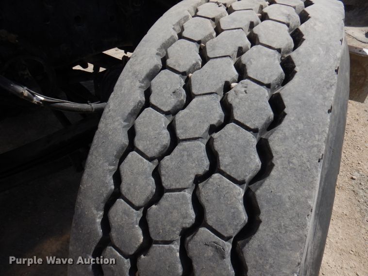 image for item GC9940 2005 Kenworth W900  ready mix truck